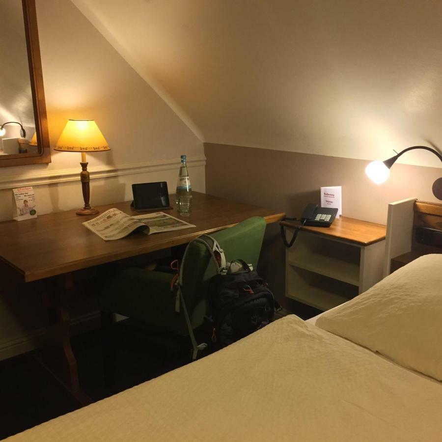 Pension Zum Golfstuebchen Echternacherbruck Экстерьер фото